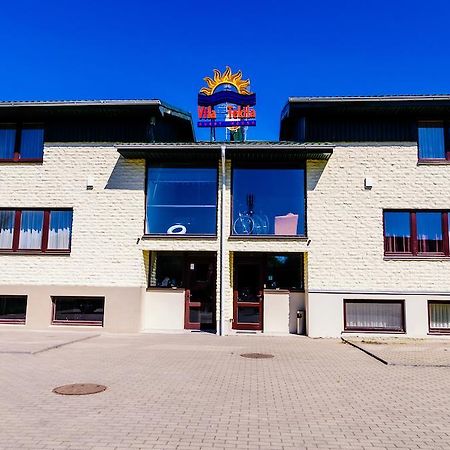 Vilatekila-Lili Apartments Паланга Экстерьер фото